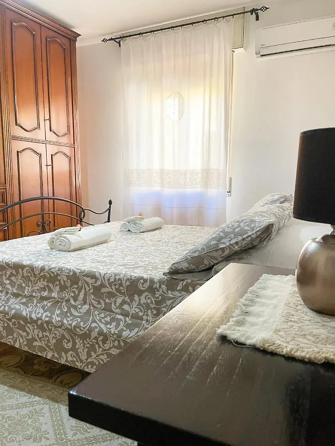 Dommo De Anzelina Central Apartment In Dorgali Wi-Fi A/C 0*,