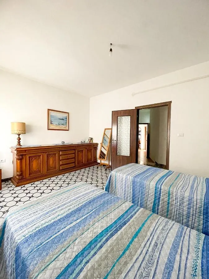 Dommo De Anzelina Central Apartment In Dorgali Wi-Fi A/C 0*,  Italien