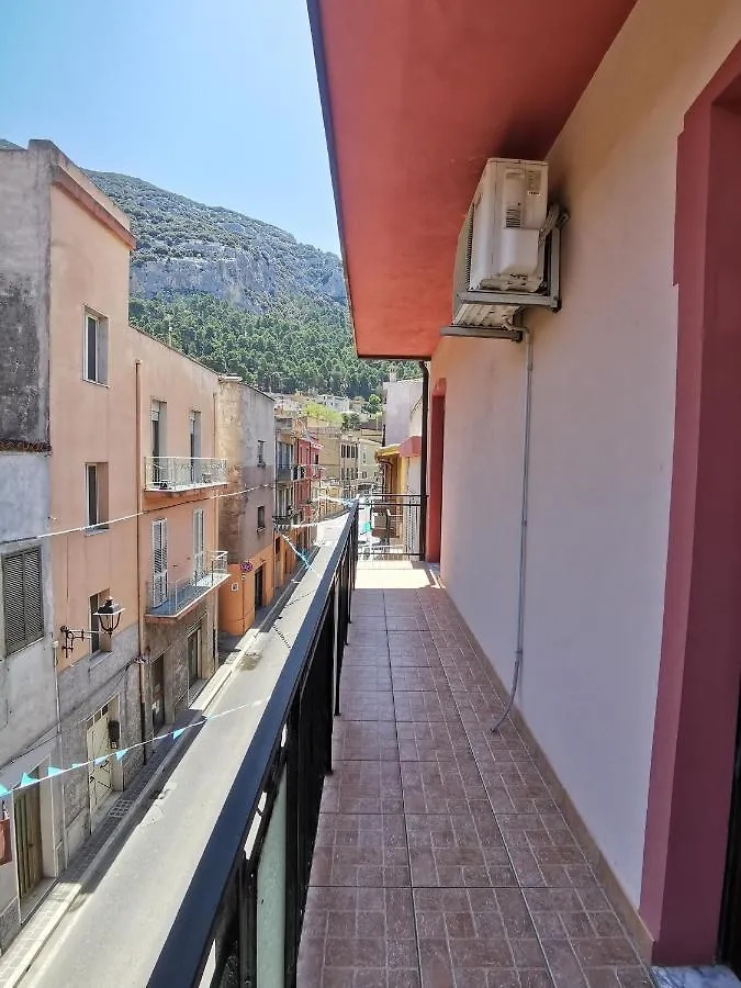 Dommo De Anzelina Central Apartment In Dorgali Wi-Fi A/C